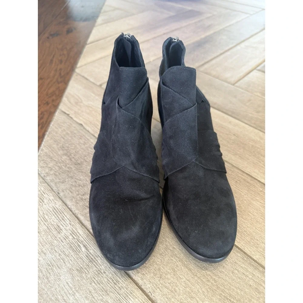 Eileen Fisher Boots Womens 7 Black Suede Ankle Booties Back Zip Block Heel Class
